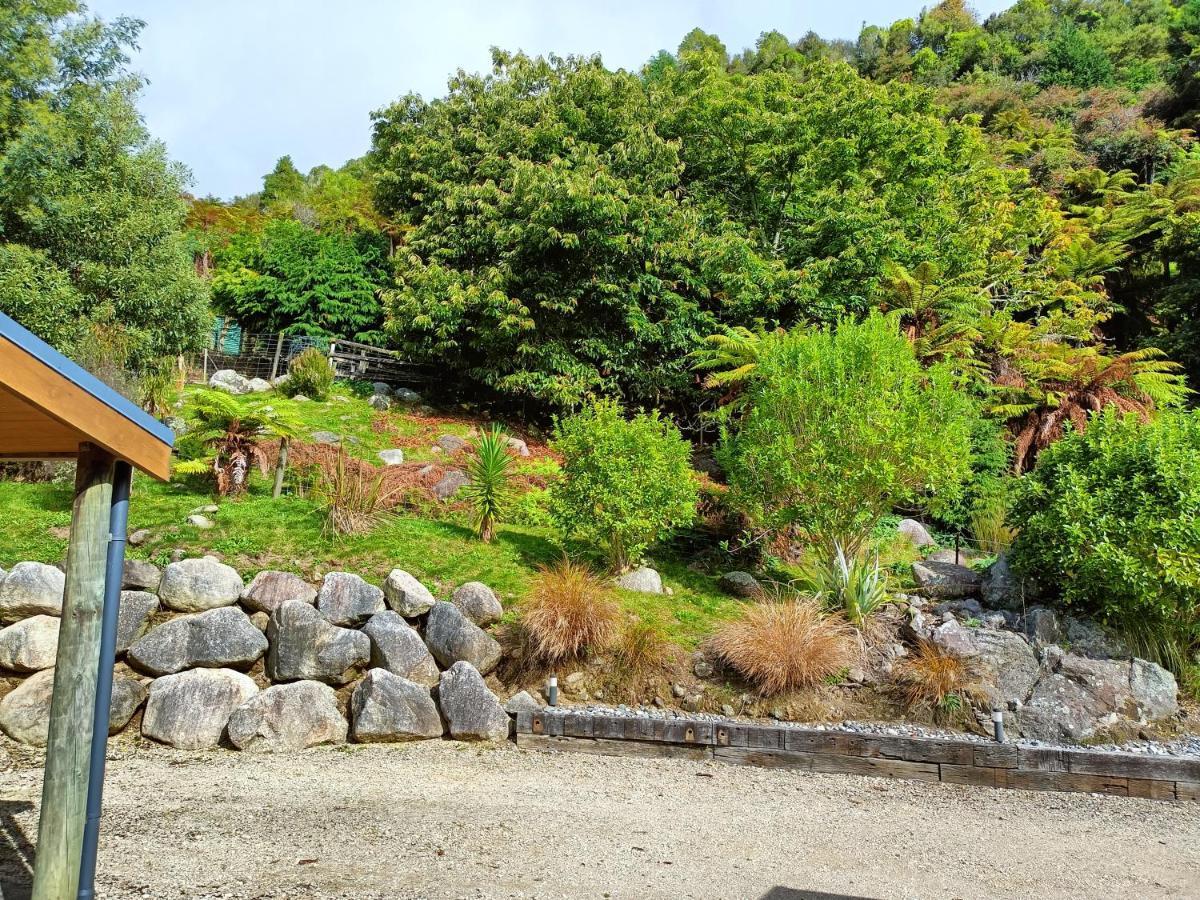 Riverstone Retreat Karamea Εξωτερικό φωτογραφία